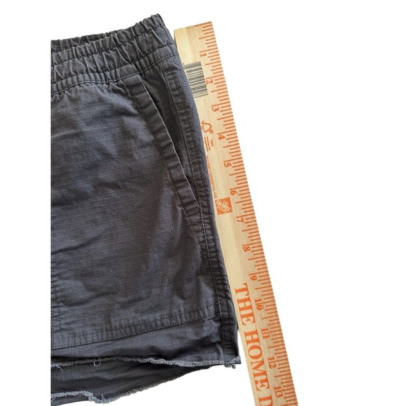 Vuori Women's Vintage Ripstop Shorts Size L Charcoal Gray Raw Hem Drawstring - Picture 7 of 9